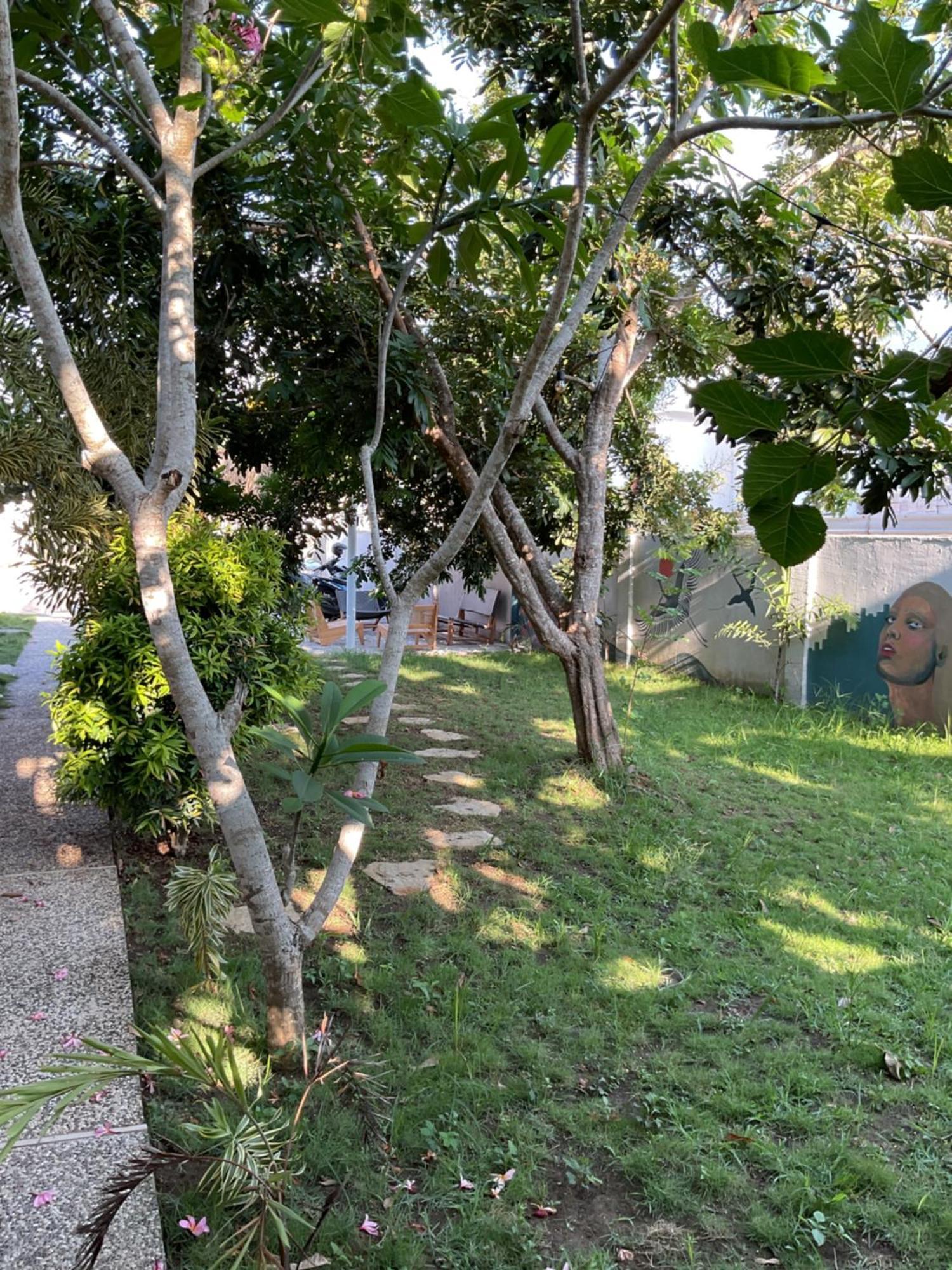 Tiga Spies Hostel Kuta  Екстериор снимка