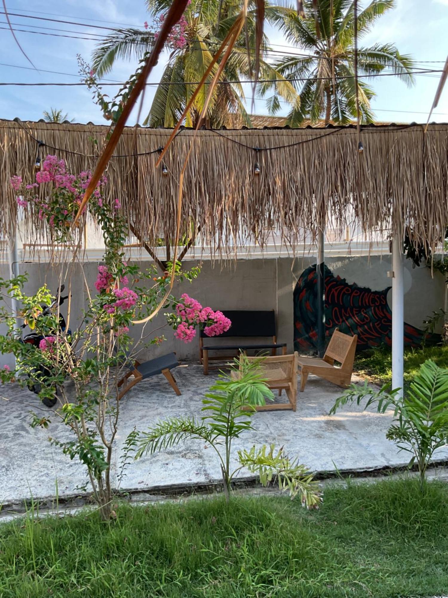 Tiga Spies Hostel Kuta  Екстериор снимка